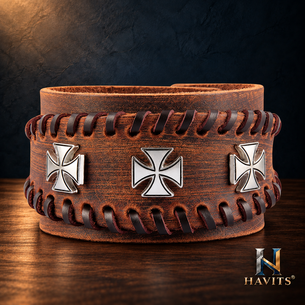 HAVITS Urban leren armband — Kruisaccenten — Bruin